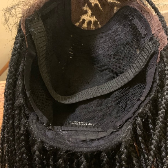 PREVIOUSLY WORN-4X4 Multi-Part Swiss Lace Front Wig Box Braid Wig color 1b/30 - Picture 7 of 13